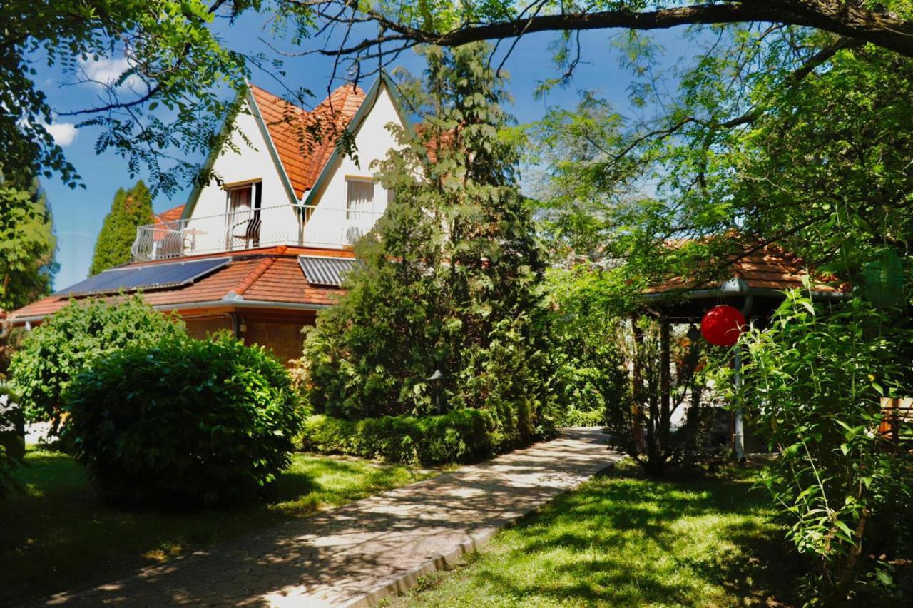 Hotel Wagner Panzió Cserszegtomaj Exterior foto